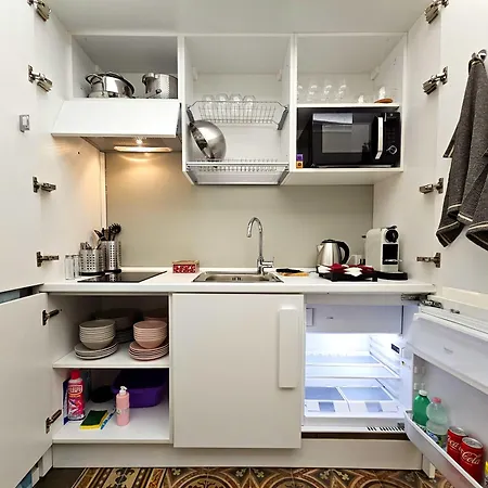 Mira Apartment *